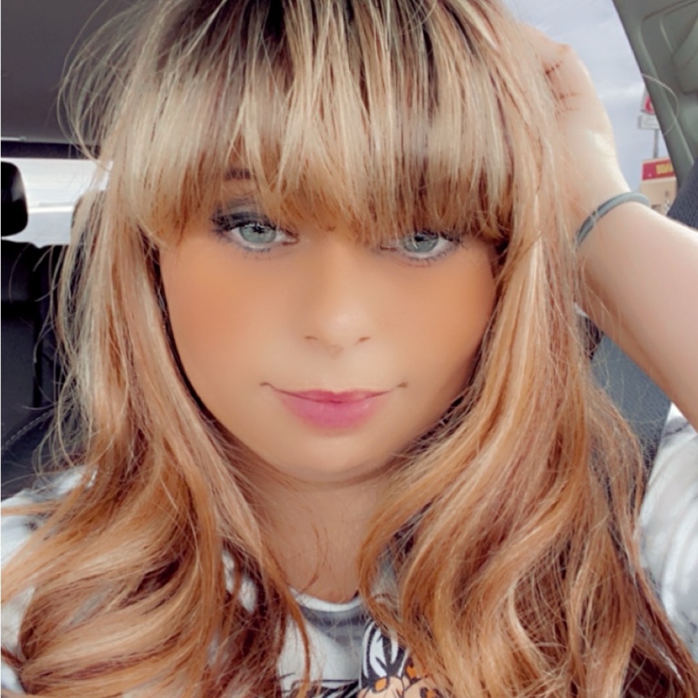 Meet your Posher, Lexie